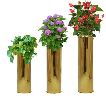 flower-planters-golden-vase